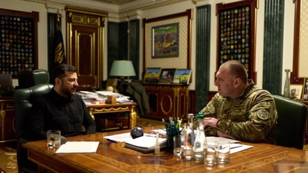 Зеленский обсудил с Малюком асимметричные операции против РФ - 304x171