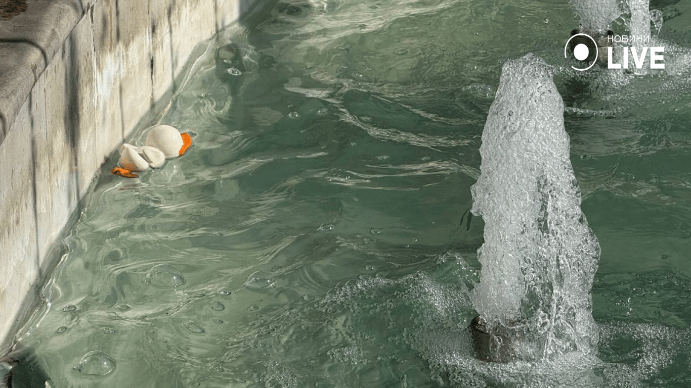 В Одессе заработал первый фонтан - фото - фото 4