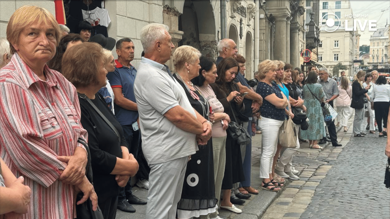 Парастас за Іриною Фаріон у Львові 21 липня