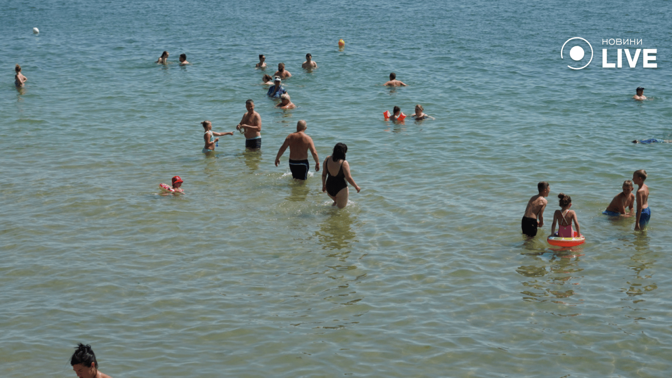 Останні теплі дні —  як змінилася вартість відпочинку у Коблевому - фото 3