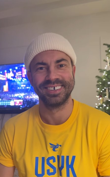 Непобедимый казак - звезды поздравили Усика с победой - фото 6