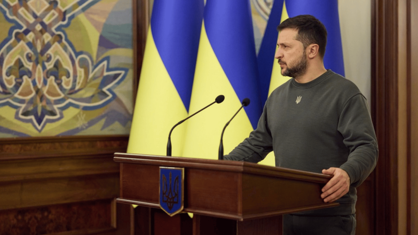 Зеленский заявил, что РФ готовит третий Майдан в Украине