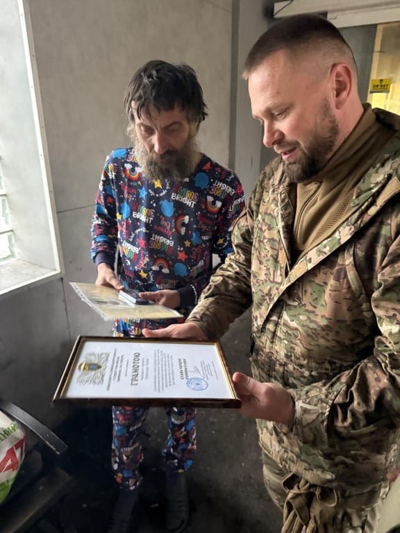 Військові утримували позиції 165 днів