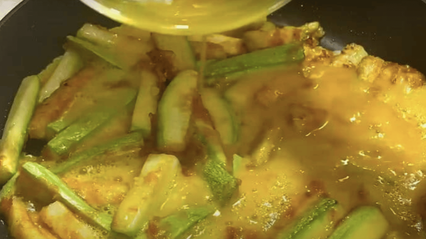 рецепт сніданка з кабачками та яйцями