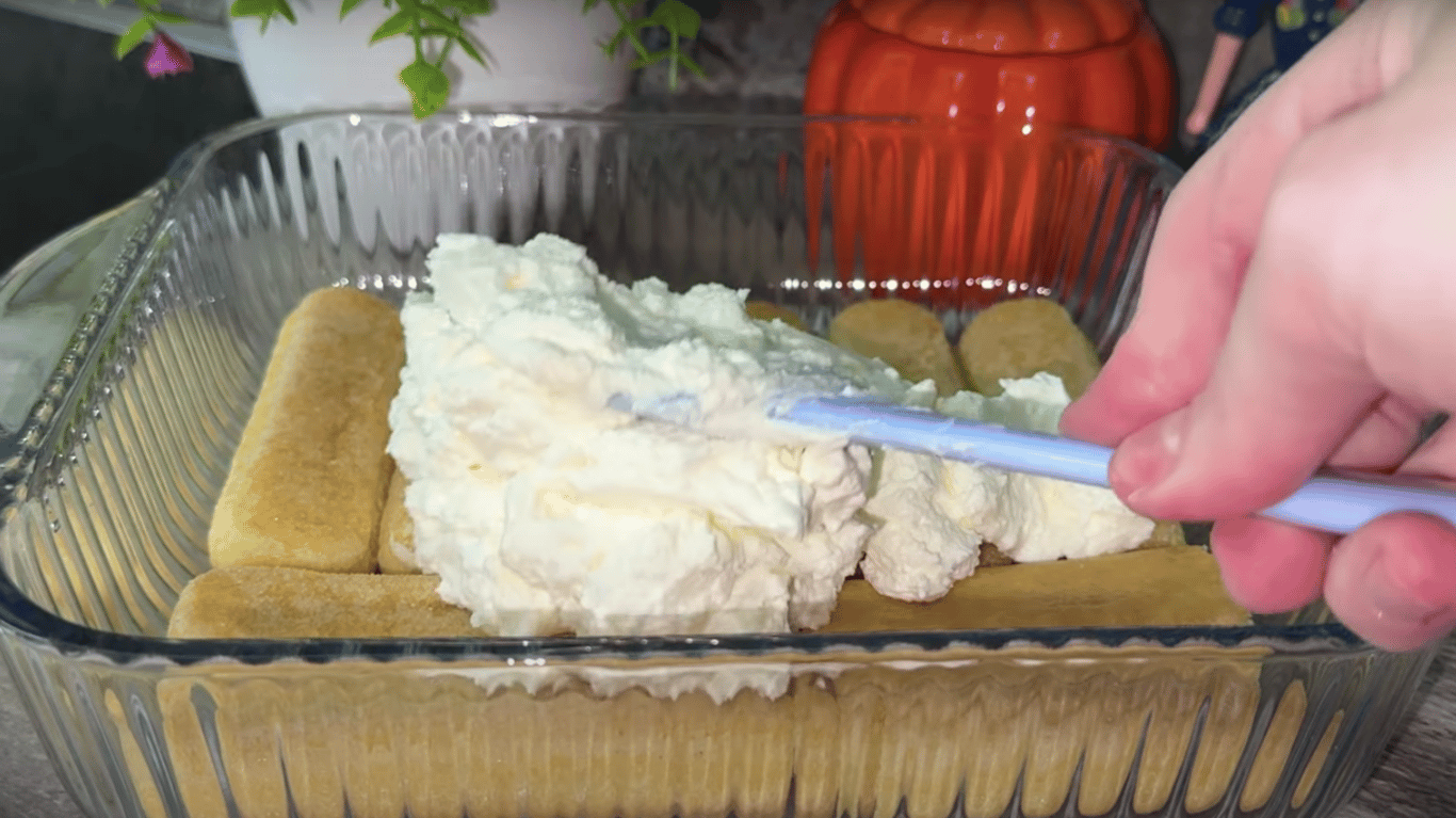 аромтаний лимонний тирамісу без алкоголю, рецепт десерту