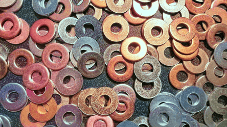 Ціни рвуться вперед — який метал стрімко дорожчає у світі - 285x160