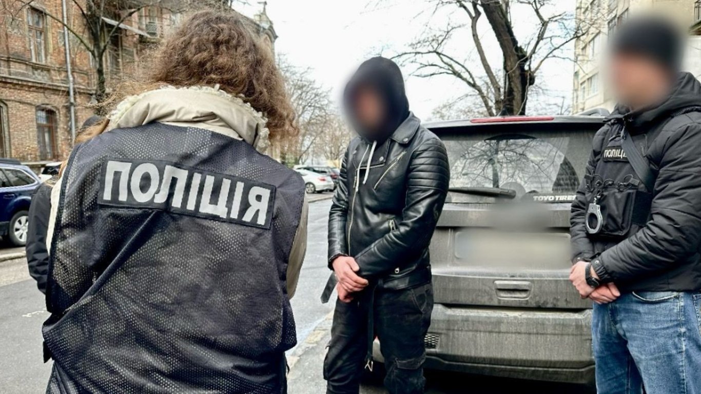 В Одессе продавали членство в антикоррупционной организации за 500 долларов —  подробности