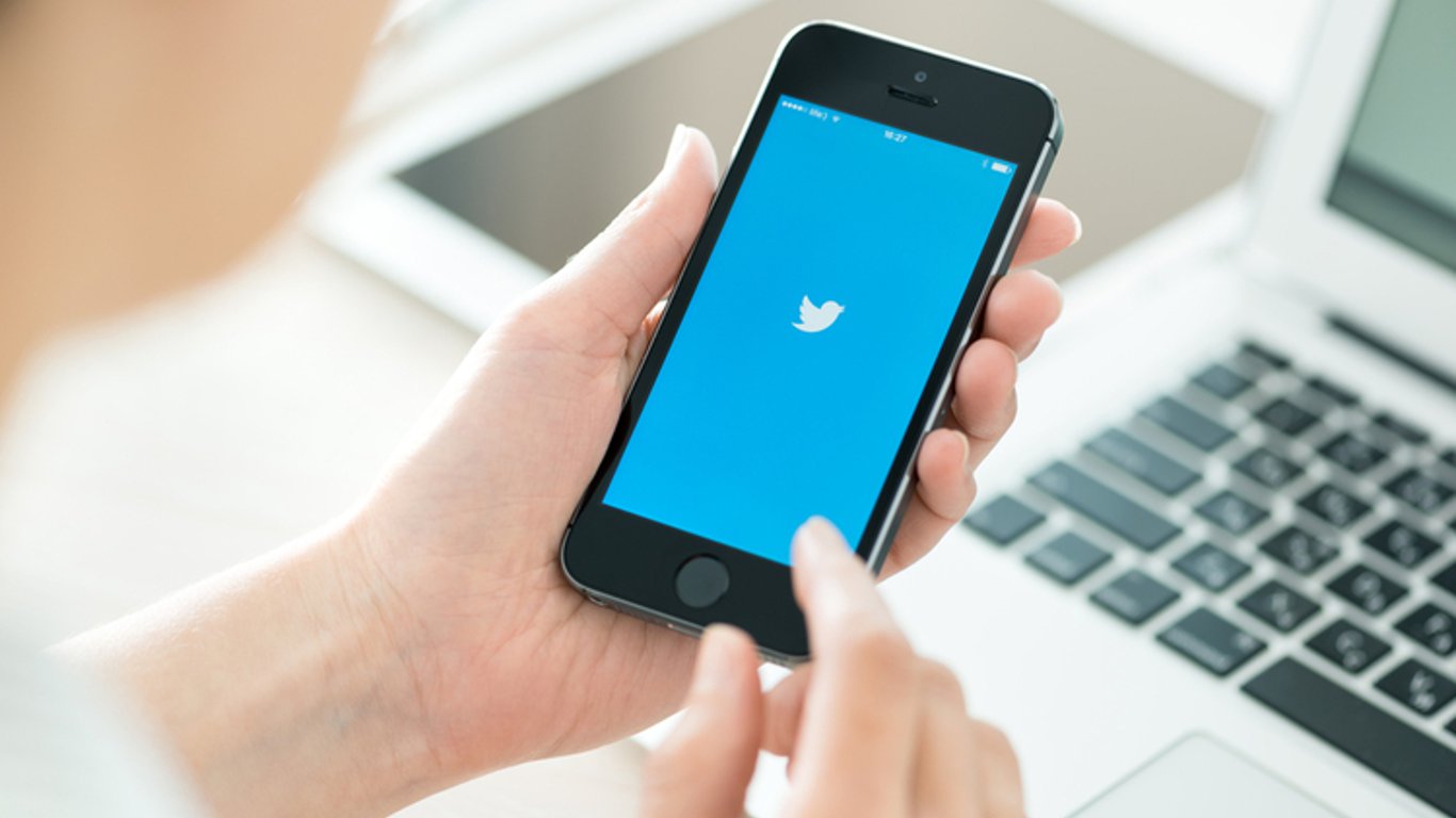 В Twitter запретят отправлять много бесплатных сообщений