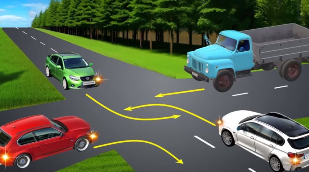 Чрезмерно оживленный перекресток - кто проедет последним согласно правилам дорожного движения - фото 1