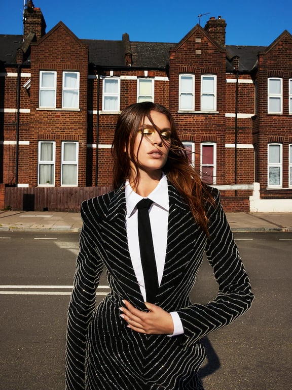 Модель Кайя Гербер. Фото: W Magazine