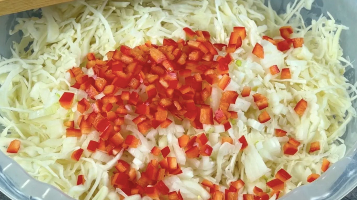 рецепт салату з капусти