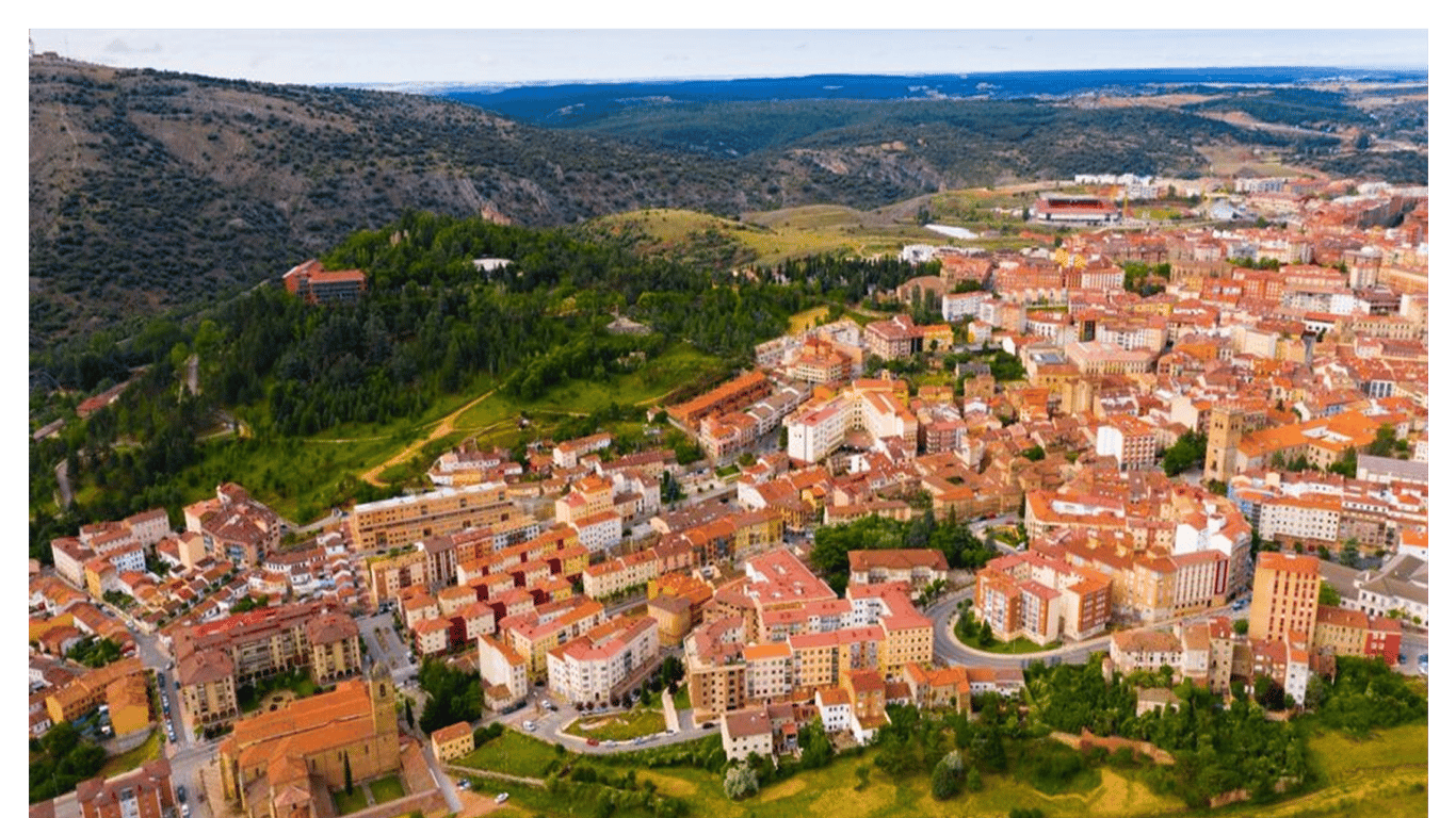 Власти села в Испании дают жилье и работу тем, кто захочет туда переехать