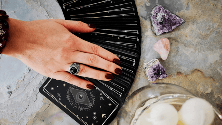 Гороскоп на 28 листопада за картами Таро для всіх знаків Зодіаку - 290x160