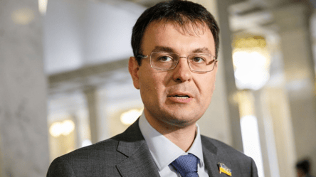 Детінізація валютних обмінів наповнила бюджет — Гетманцев - 285x160