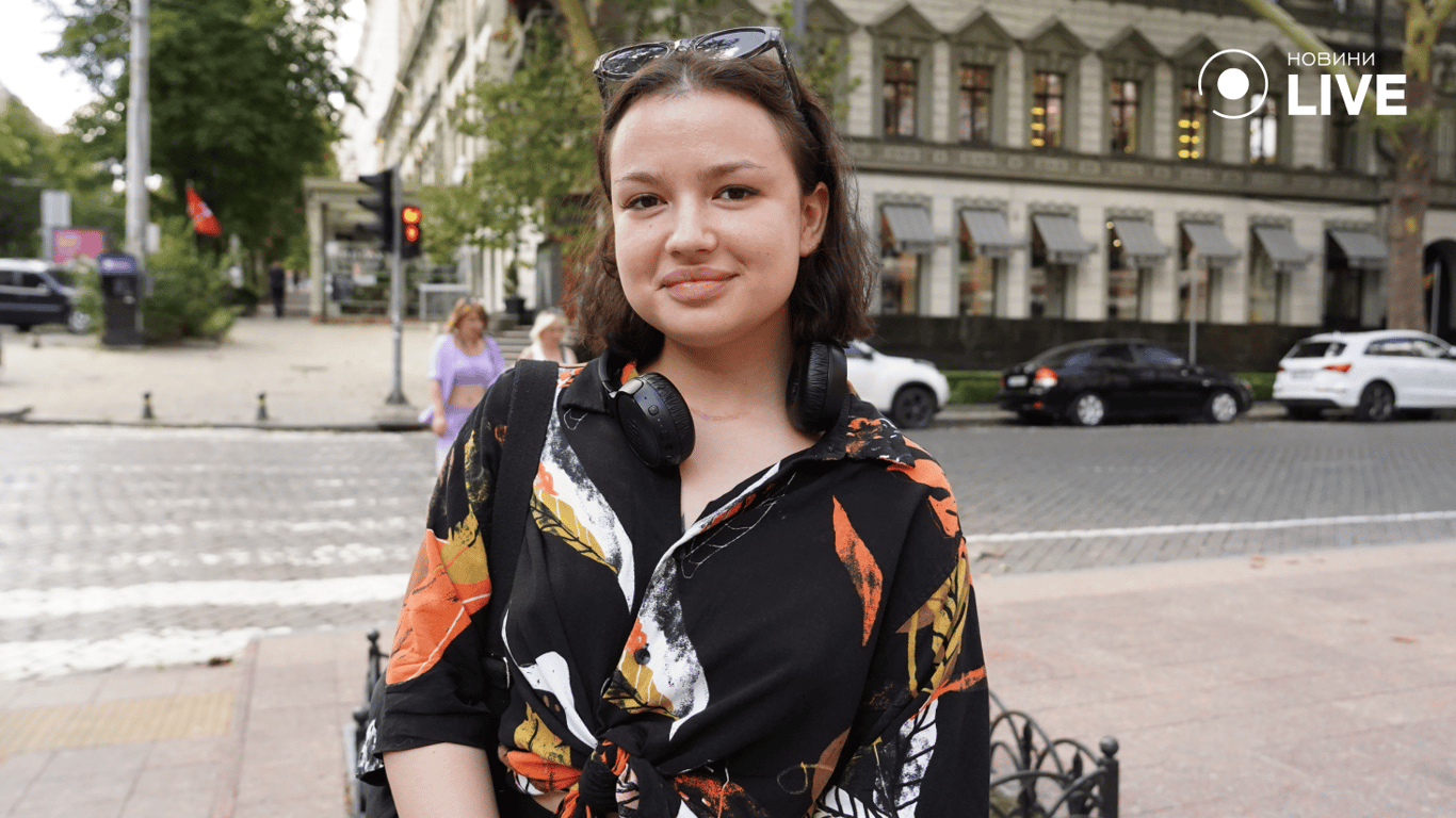 Ксения планирует позагорать в бархатный сезон. Фото: Новини.LIVE