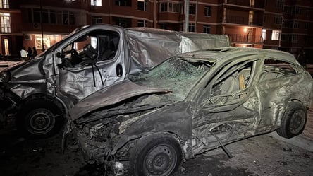 Night drone attack on Odesa — houses and cars damaged - 285x160