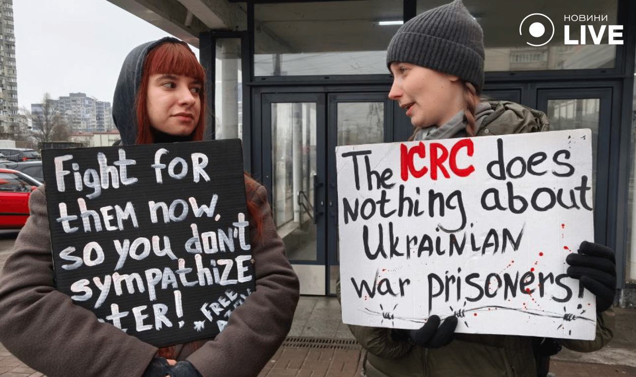 Акція FreeAzov у столиці: рідні та небайдужі закликають повернути захисників