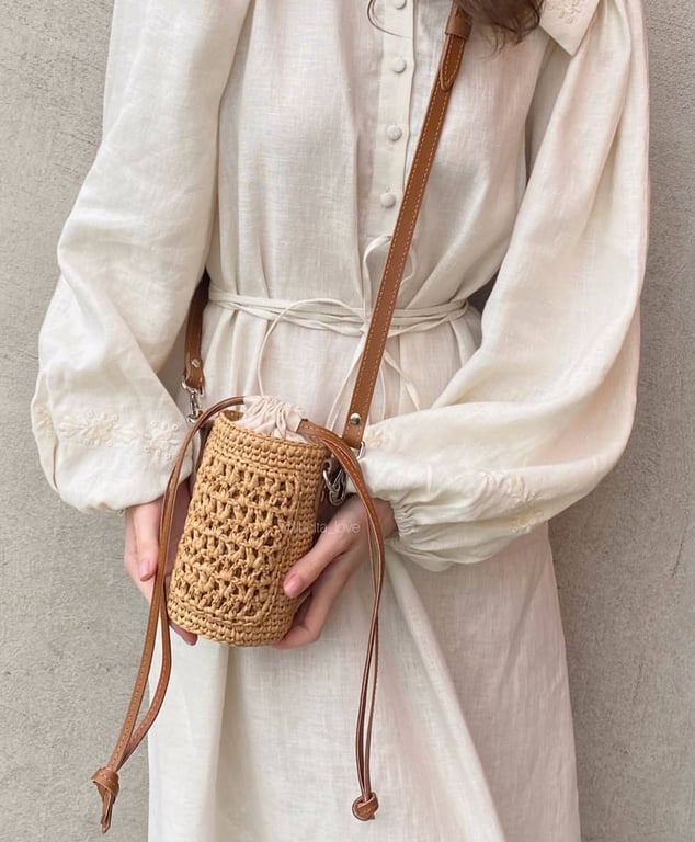 Bags of an unusual shape are always appropriate