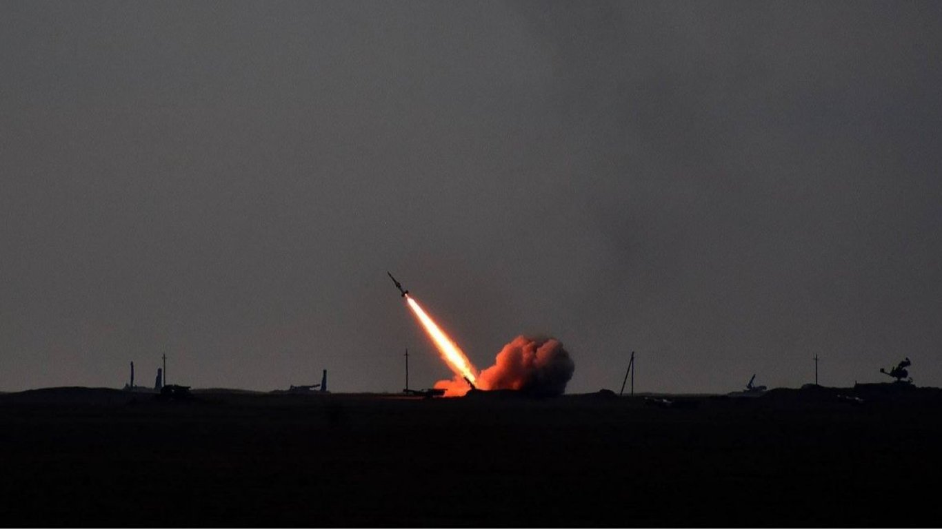 Скільки ракет і дронів знищила сьогодні українська ППО: дані Повітряних сил