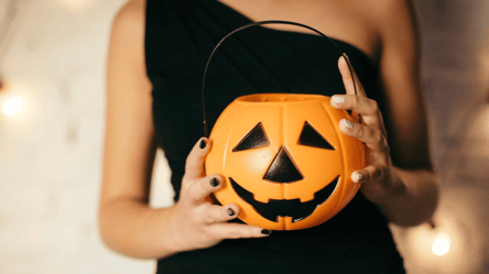 Halloween nail ideas that instantly bring the spooky vibe - 285x160