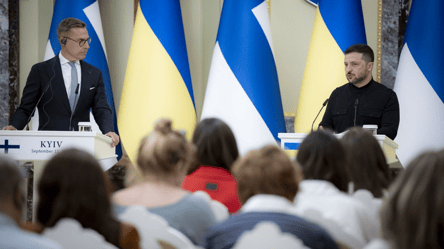 Зеленський розповів, як часто Росія змінює дрони - 285x160