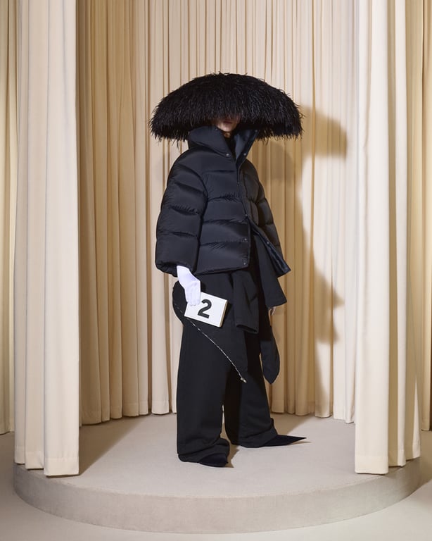 Коллекция Balenciaga Fall 2024 года Couture. Фото: instagram/balenciaga