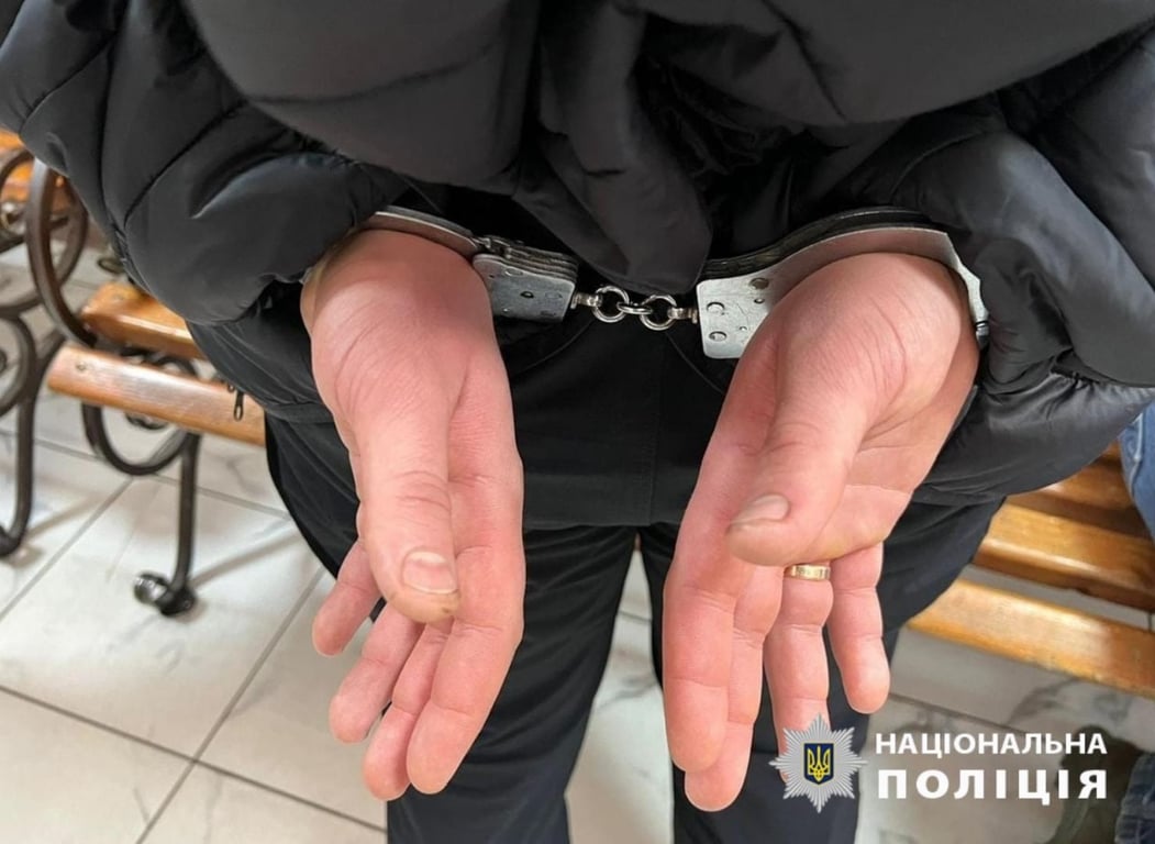 В Одесі чоловік напав на військовослужбовця ТЦК - фото 2