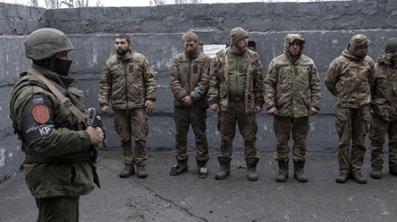 Оккупанты продолжают казнить украинских военнопленных, — омбудсмен - 285x160