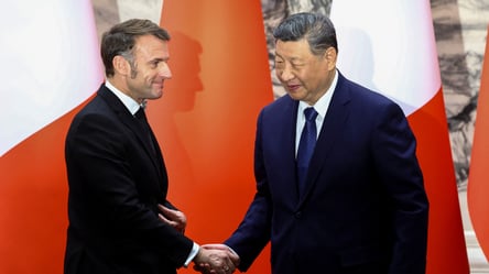 Макрон закликав Китай підтримати мораторій для Росії — деталі - 290x160