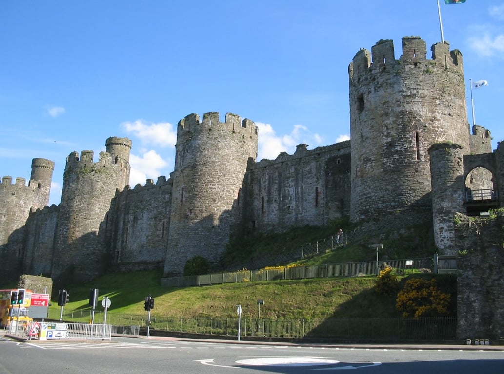 Топ-5 найкрасивіших замків Європи - фото 1