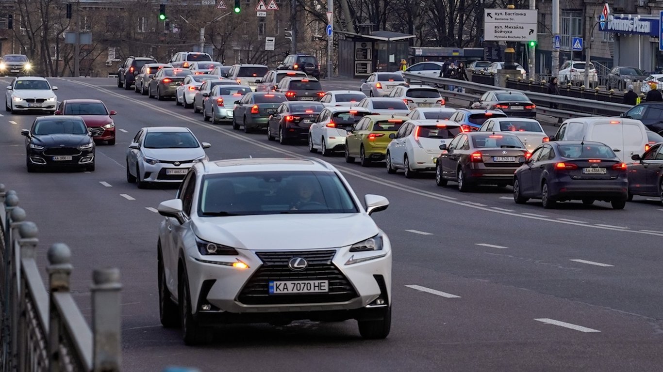 Пробіг чи мотогодини: що важливіше для вживаного авто
