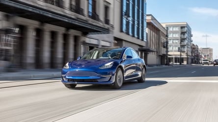 Tesla Model 3 с пробегом — стоит ли покупать этот электрокар - 285x160