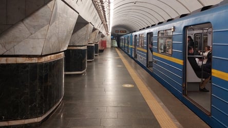 Авария в киевском метро — КГГА обнародовала маршруты наземного транспорта - 285x160