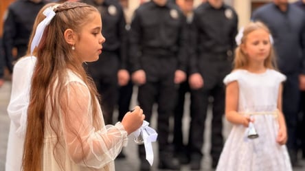 У Львові на площі Ангелів вшанували пам’ять дітей, яких убила Росія - 290x166
