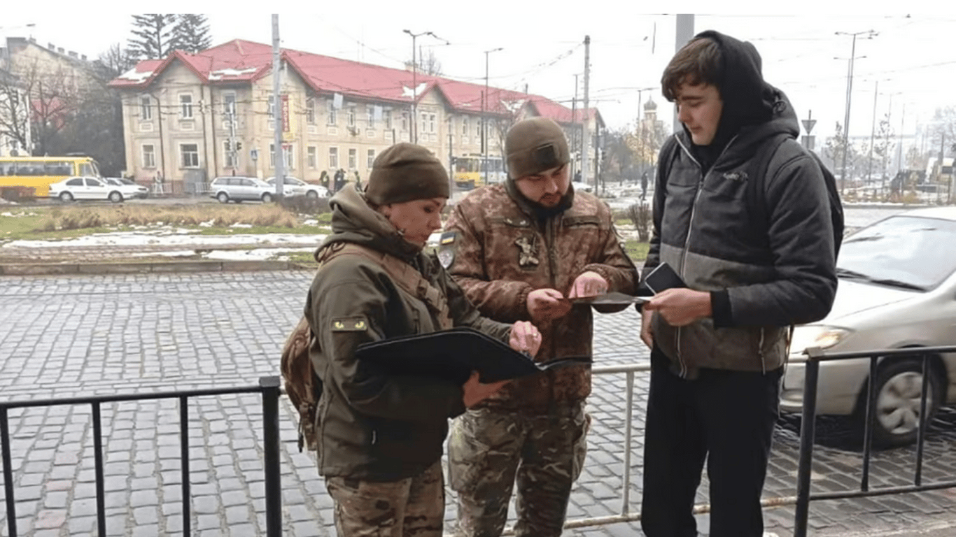 На Кіровоградщині чоловік написав заяву про відмову від мобілізації — що вирішив суд