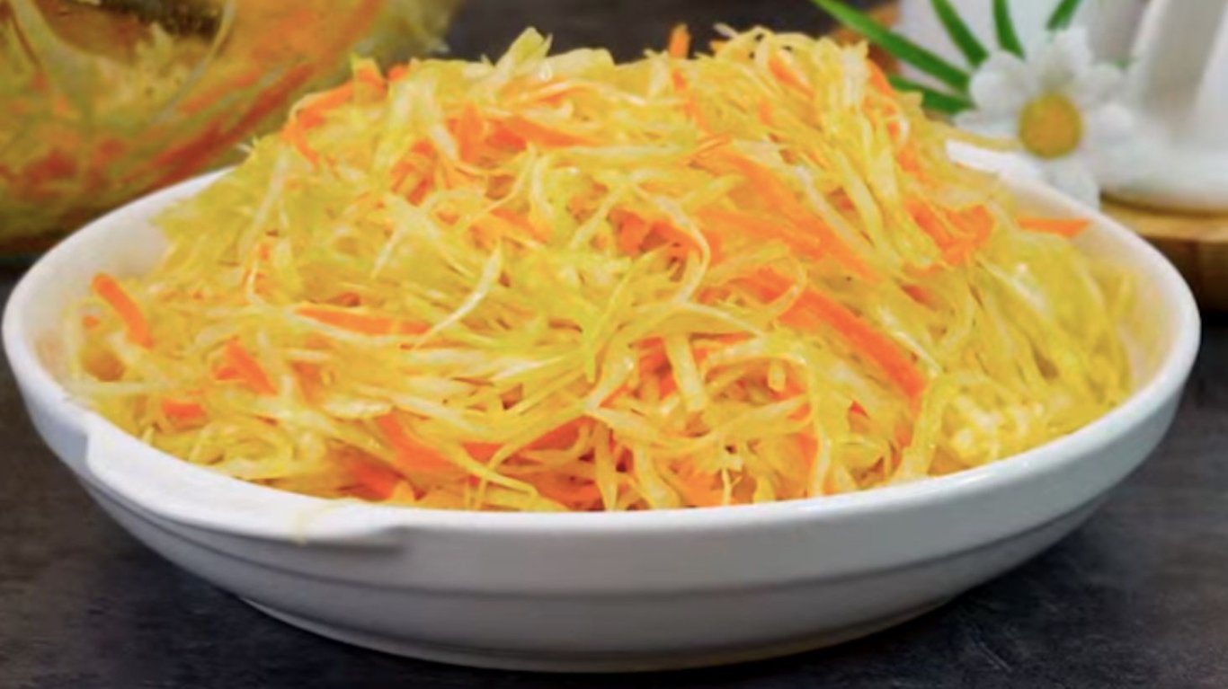 рецепт салата з морквою та капустою