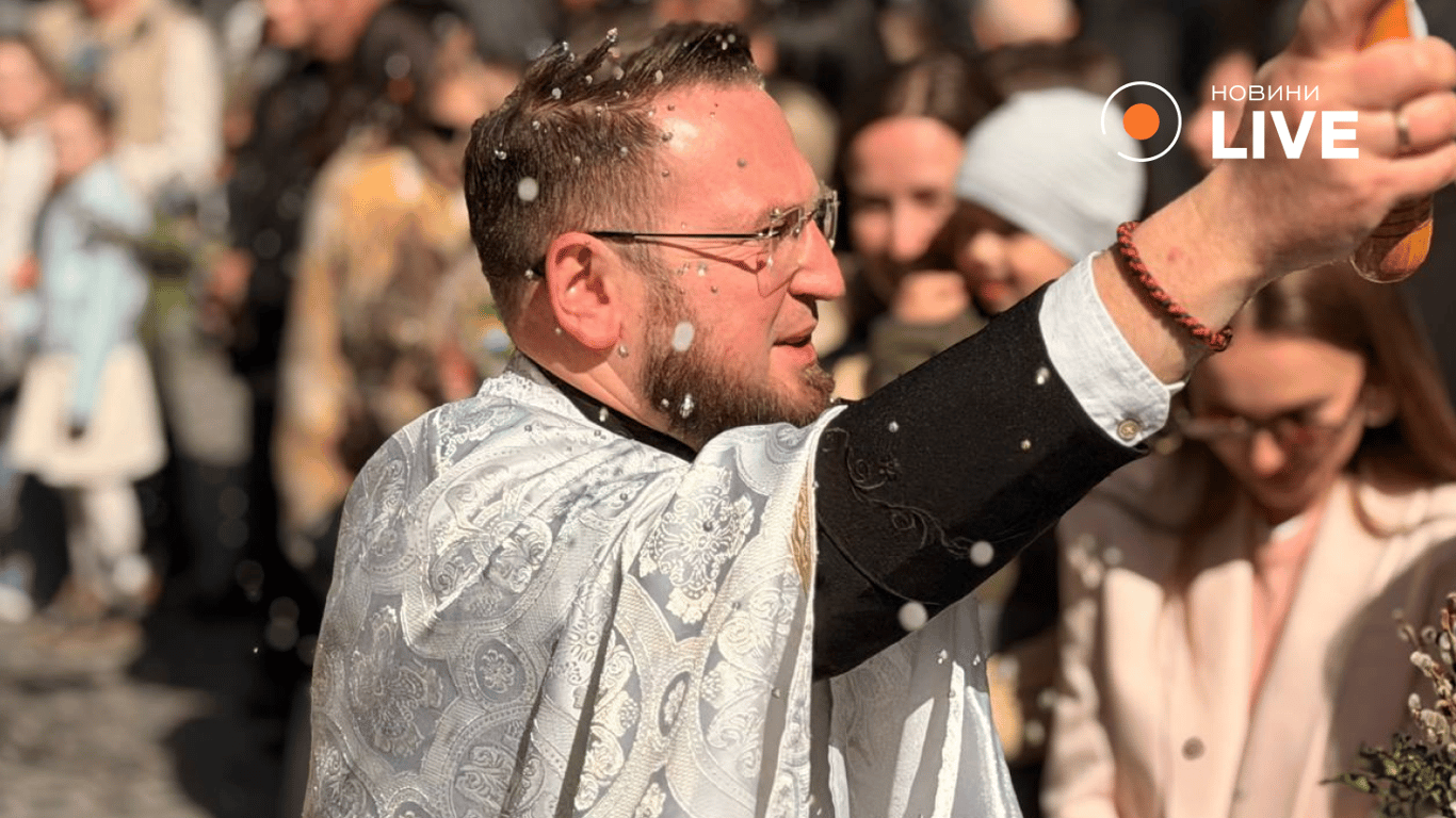 ocвячeння вepби у Львoвi 5 квiтня