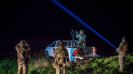 В Одессе прогремела серия взрывов — город атакуют дроны - 290x166