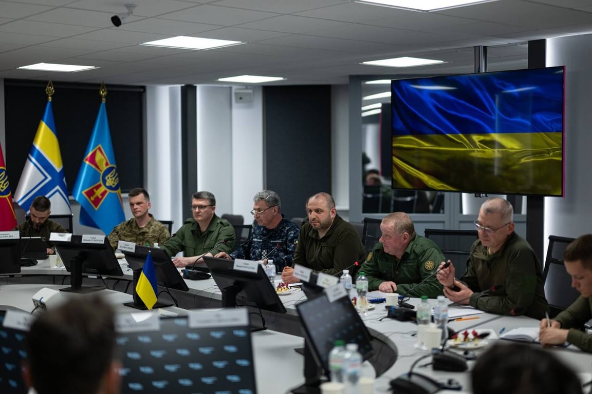 Умєров на зустрічі з делегацією США 24 квітня