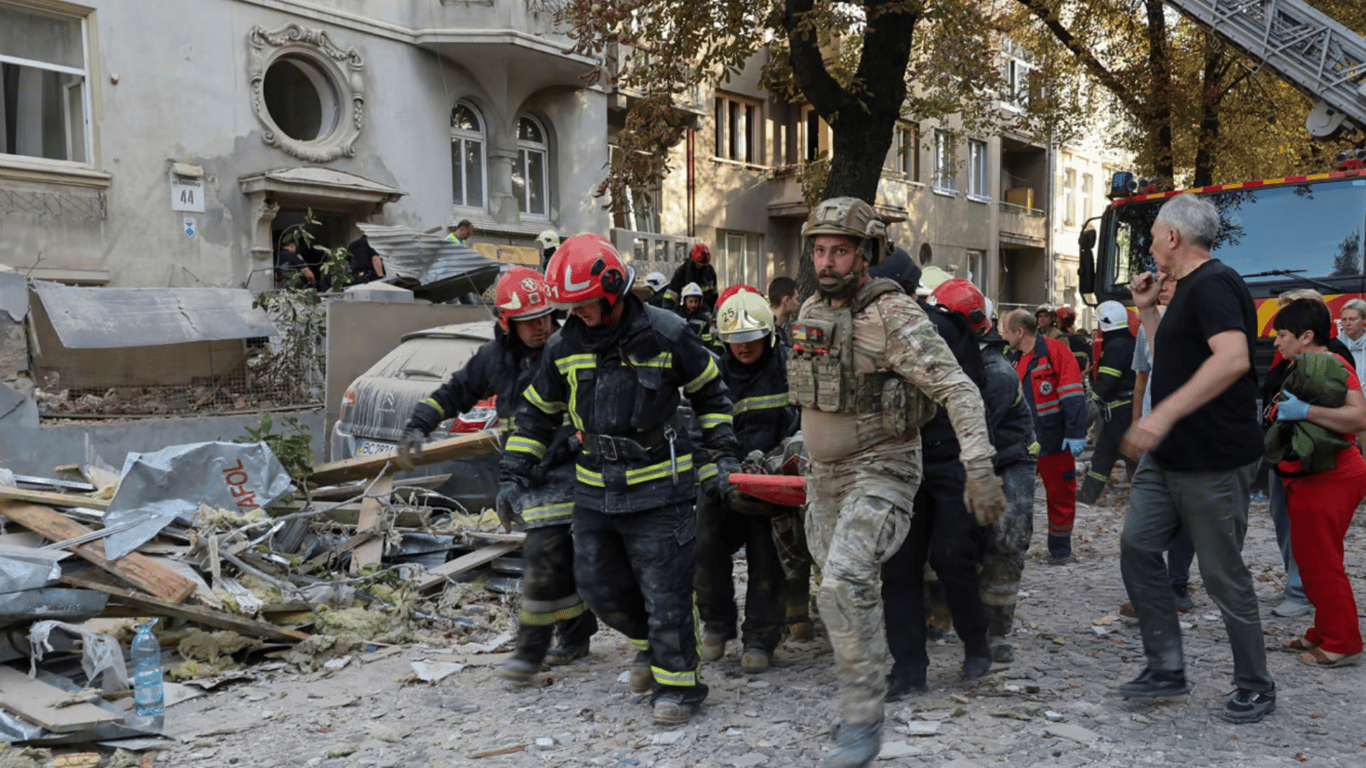 В больницах Львова после российской атаки до сих пор находятся 19 человек — в каком они состоянии