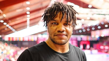 Нардеп Беленюк показал, как зажигает на вечеринке — видео - 285x160