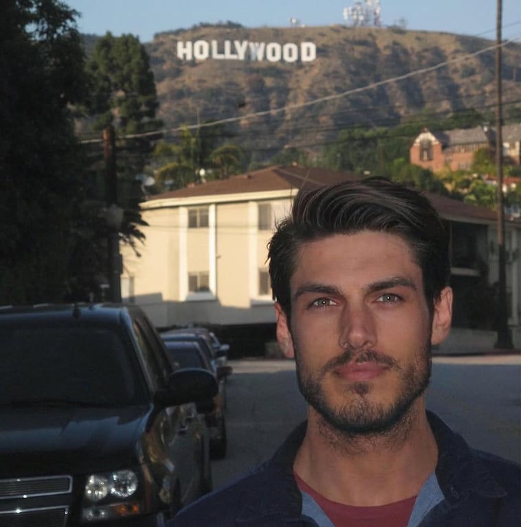 Стиліст Кріс Епплтон