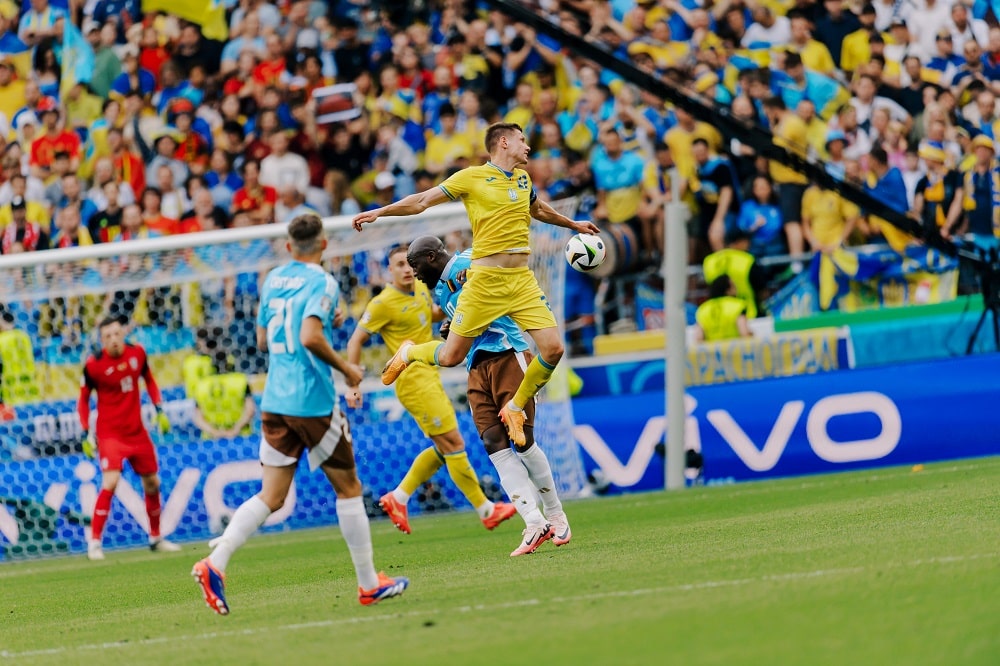 Гравці України та Бельгії