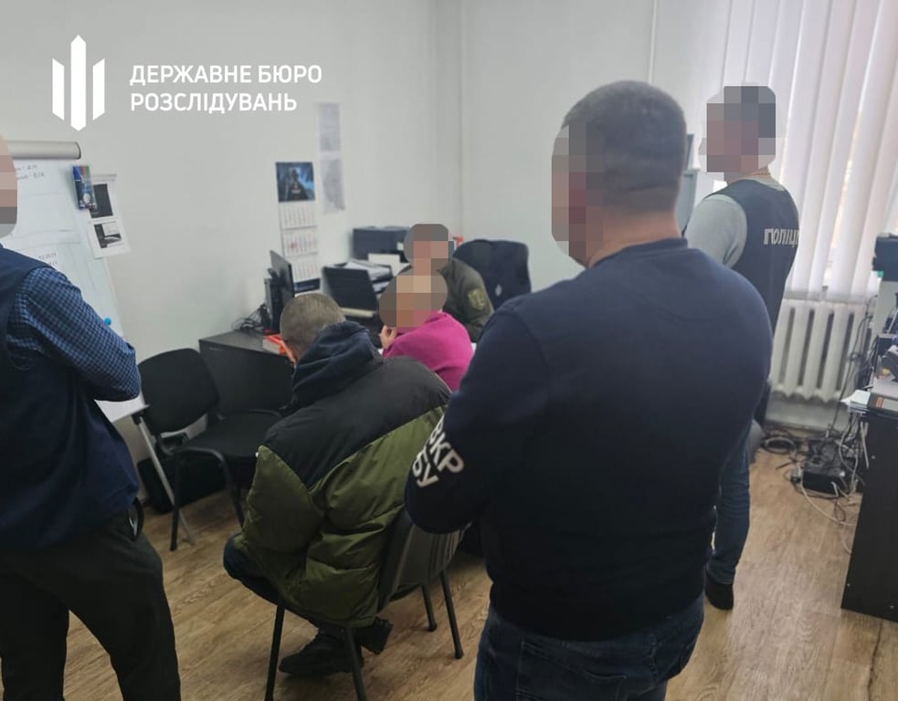 Тернопольщина солдат строил дом вместо службы