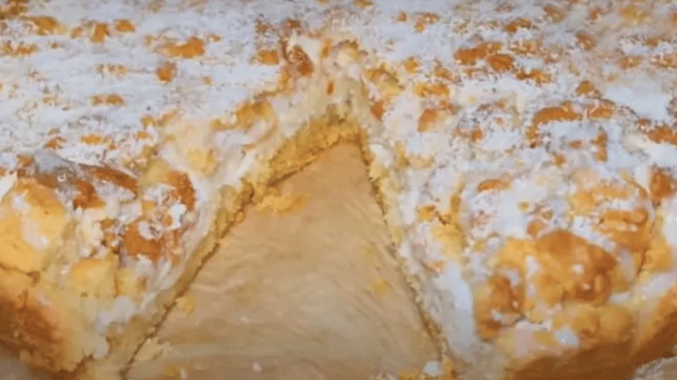 рецепт смачного пирога з кремом, який швидко готується