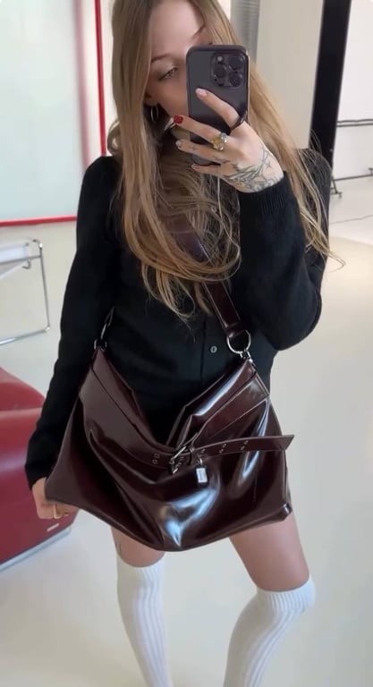 Цей колір сумки має звабливий вигляд