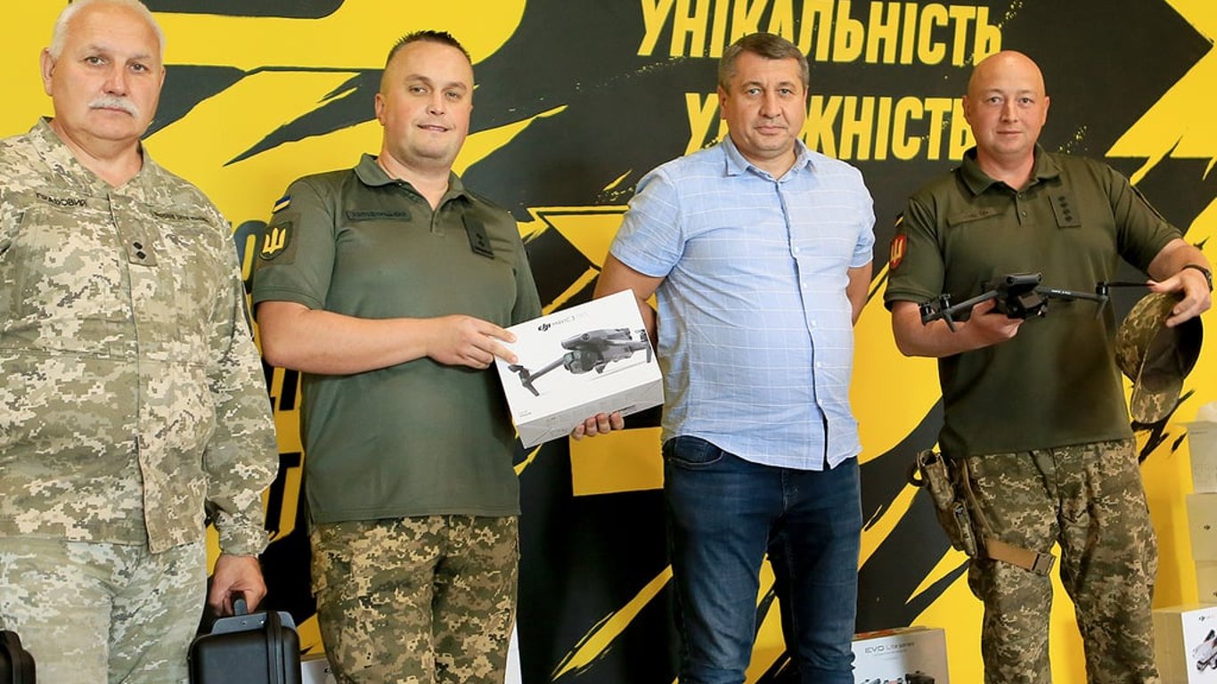Клуб УПЛ передал на фронт дроны и средства против "Ланцетов"