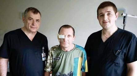 Львівські хірурги відновили обличчя захисника за допомогою титанових протезів - 285x160