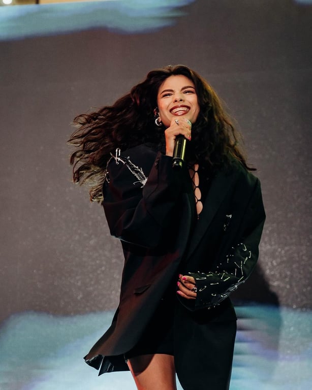 Андраде про роль в серіалі "Корона"