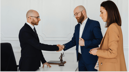 Як краще передати майно — заповіт, спадковий договір чи дарування - 285x160